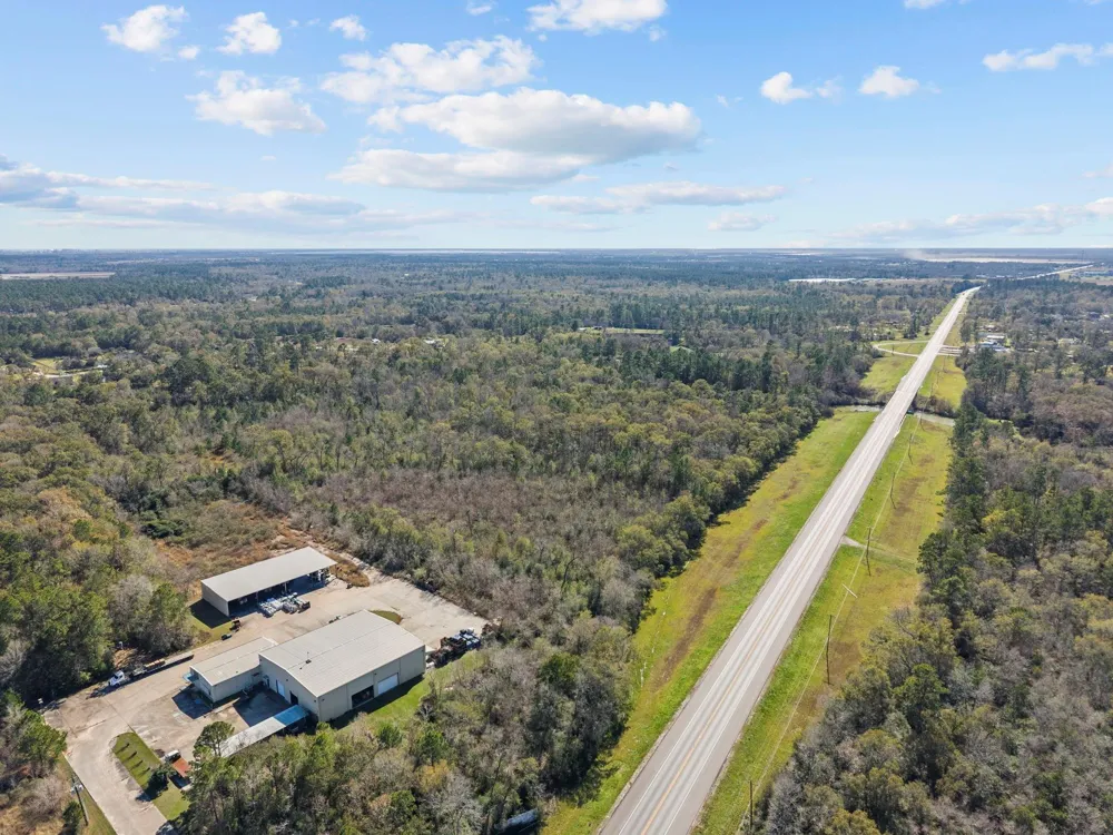 Highway 35 Alvin, TX 77511