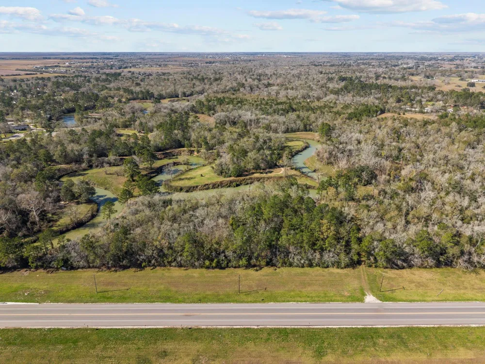 Highway 35 Alvin, TX 77511
