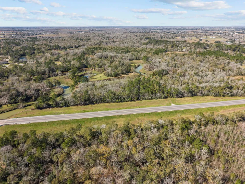 Highway 35 Alvin, TX 77511