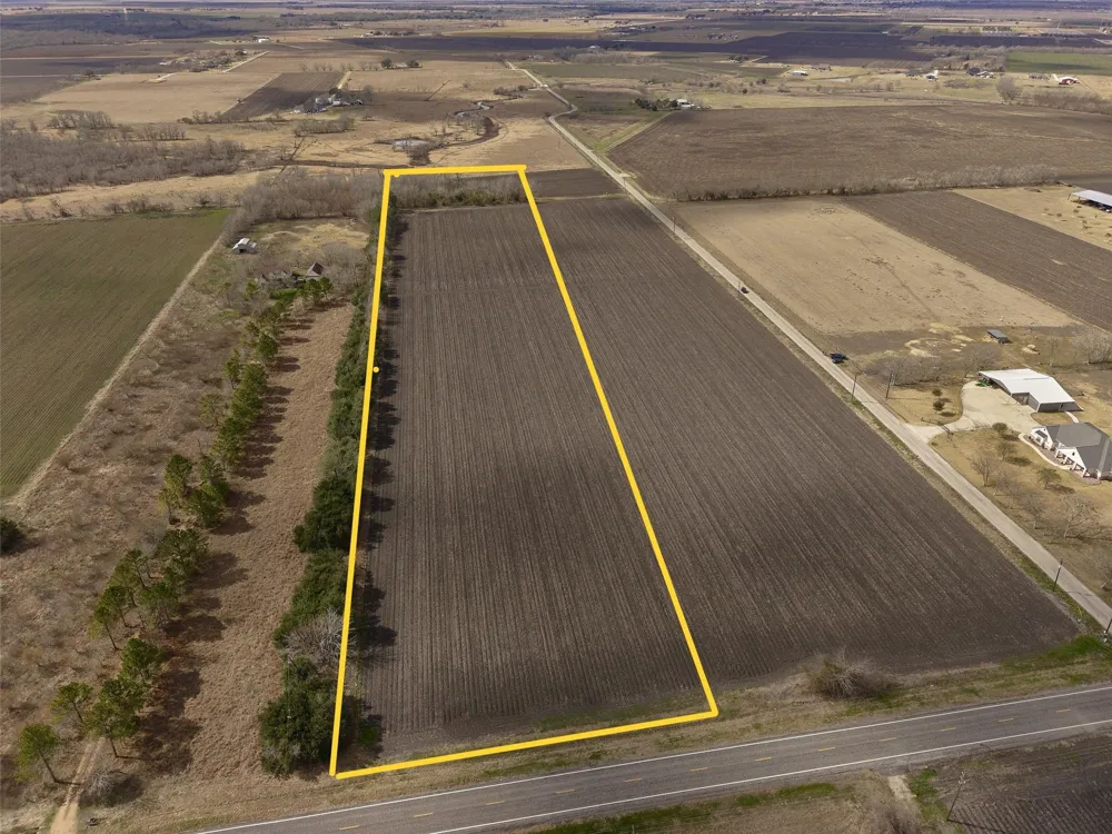 Fm 1952 Wallis, TX 77485
