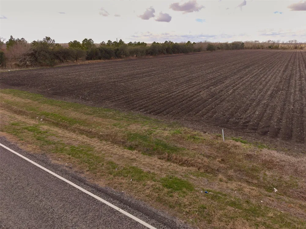 Fm 1952 Wallis, TX 77485