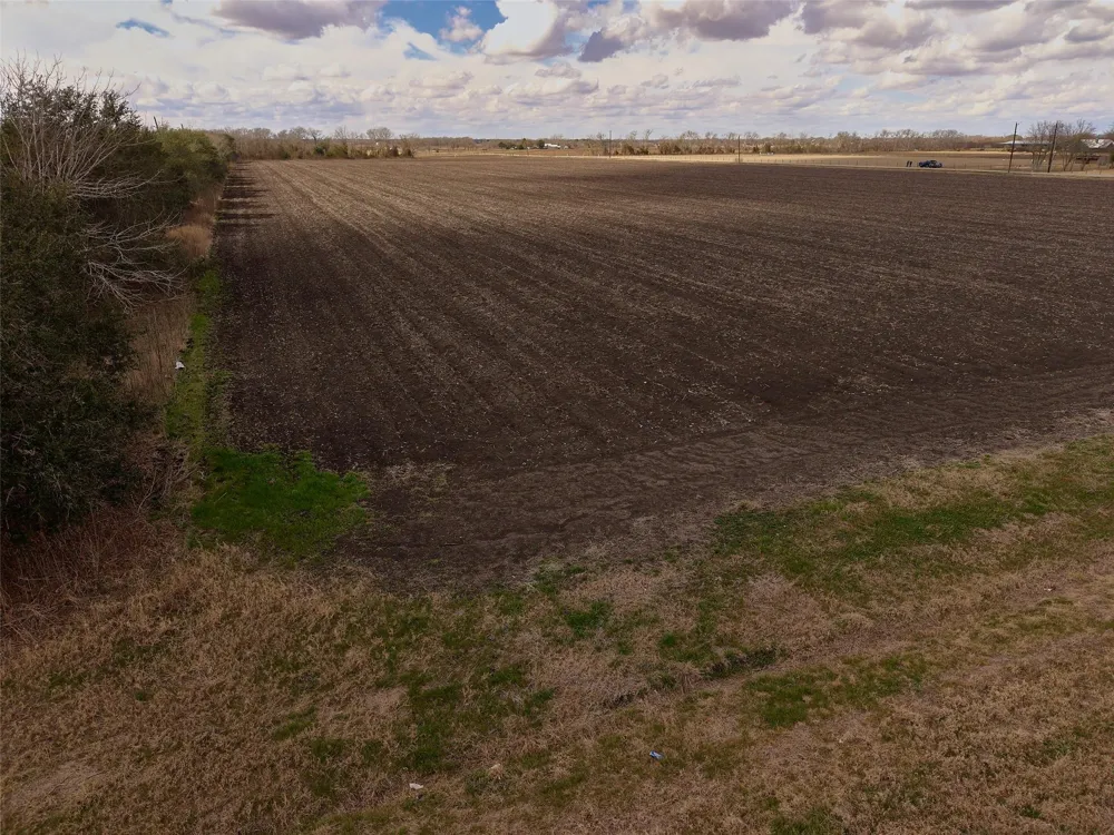 Fm 1952 Wallis, TX 77485
