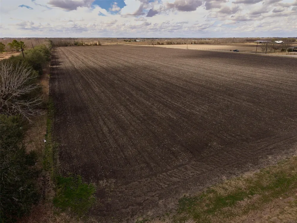 Fm 1952 Wallis, TX 77485