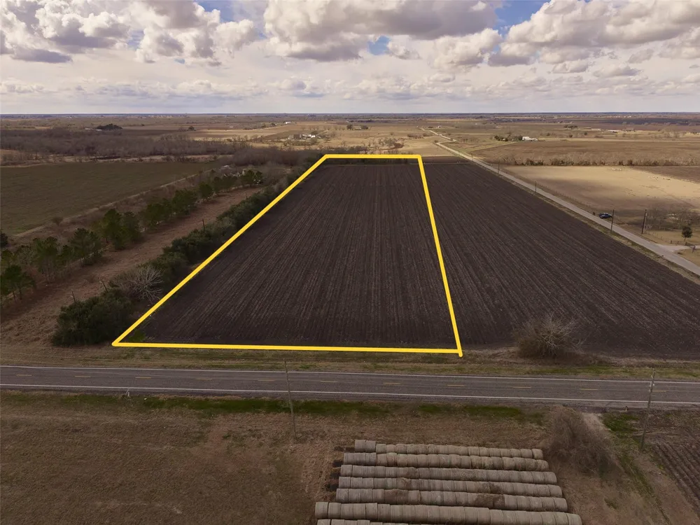 Fm 1952 Wallis, TX 77485