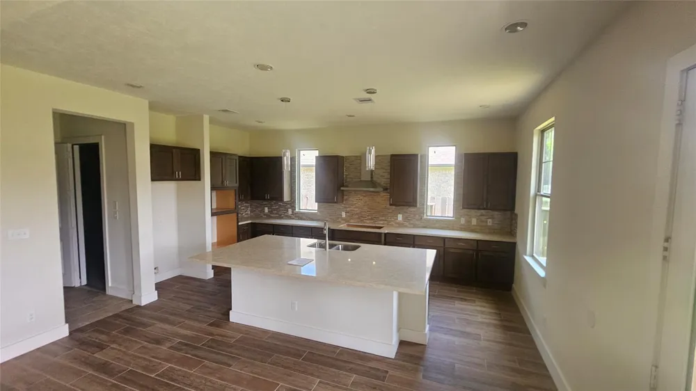 11111 Thinleaf Alder Way Tomball, TX 77375