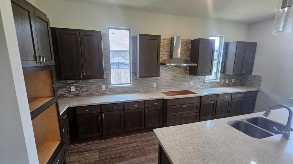 11111 Thinleaf Alder Way Tomball, TX 77375