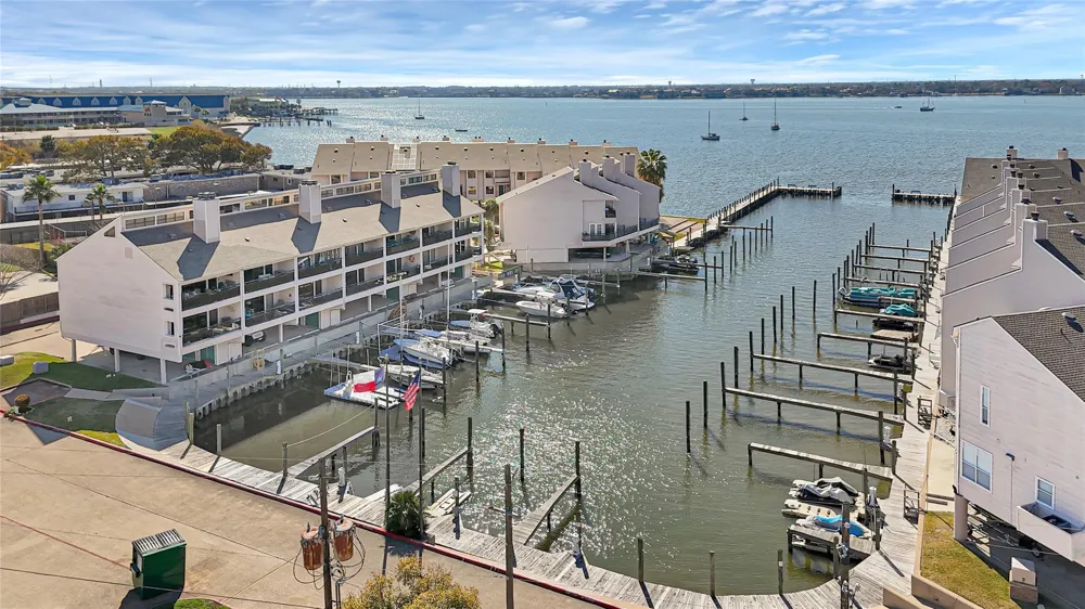 3663 Nasa Parkway #407