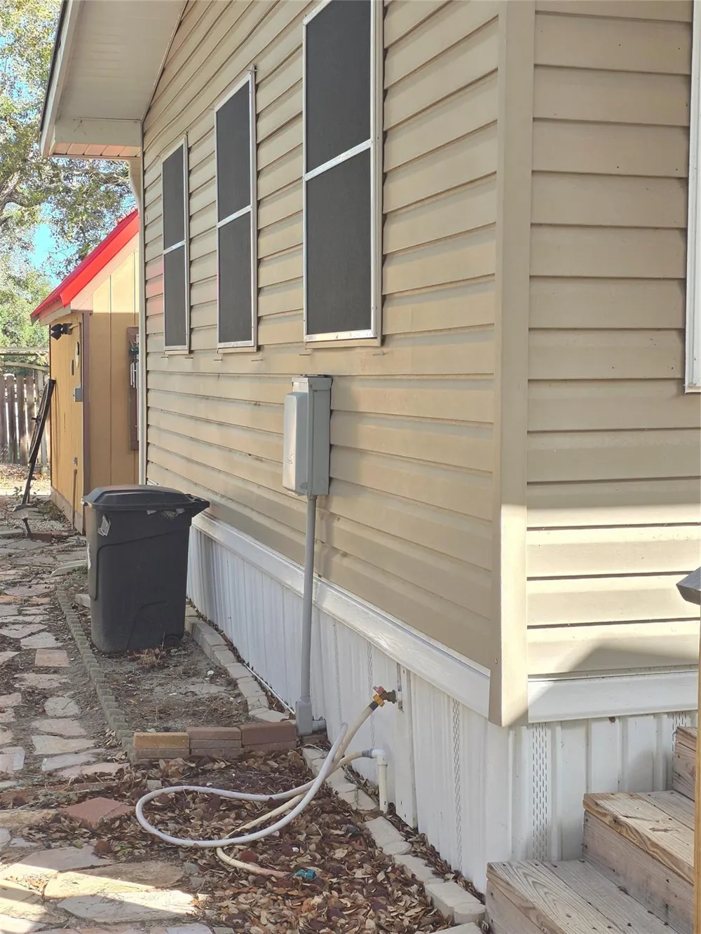 5 Saint Charles Bay Drive Rockport, TX 78382