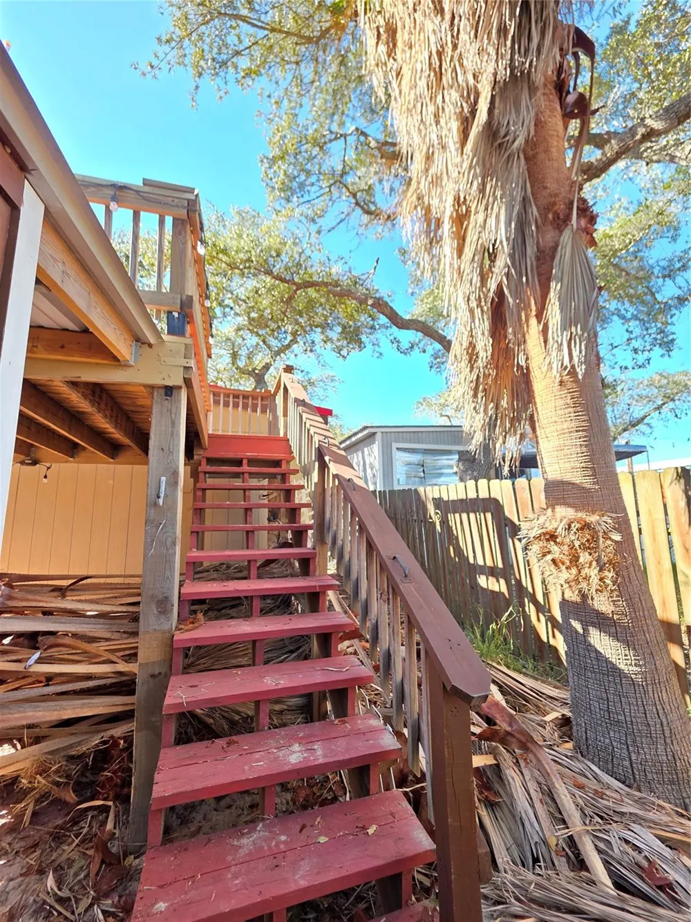 5 Saint Charles Bay Drive Rockport, TX 78382