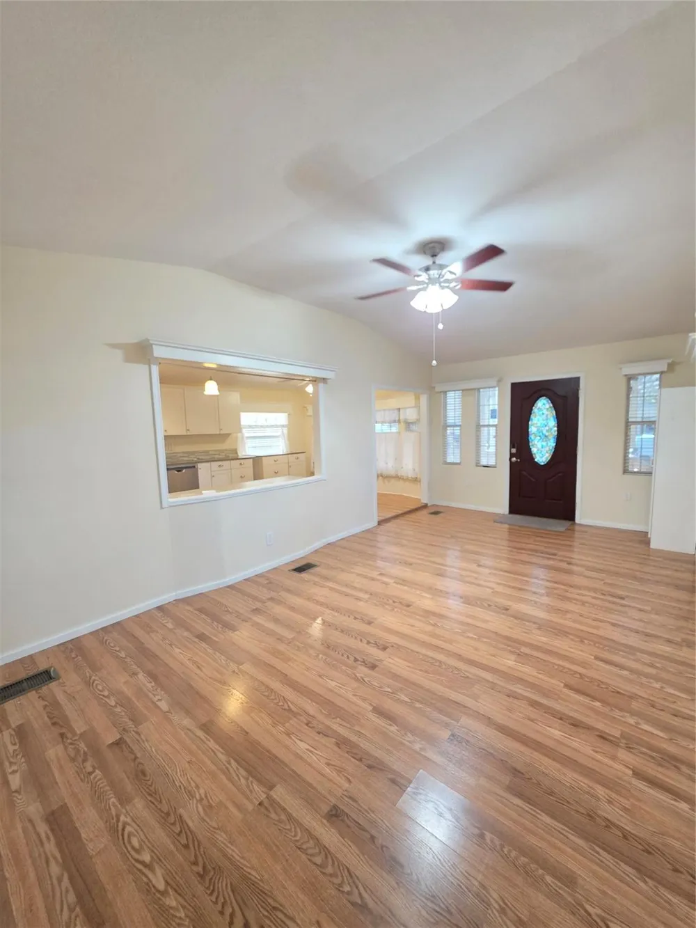 5 Saint Charles Bay Drive Rockport, TX 78382