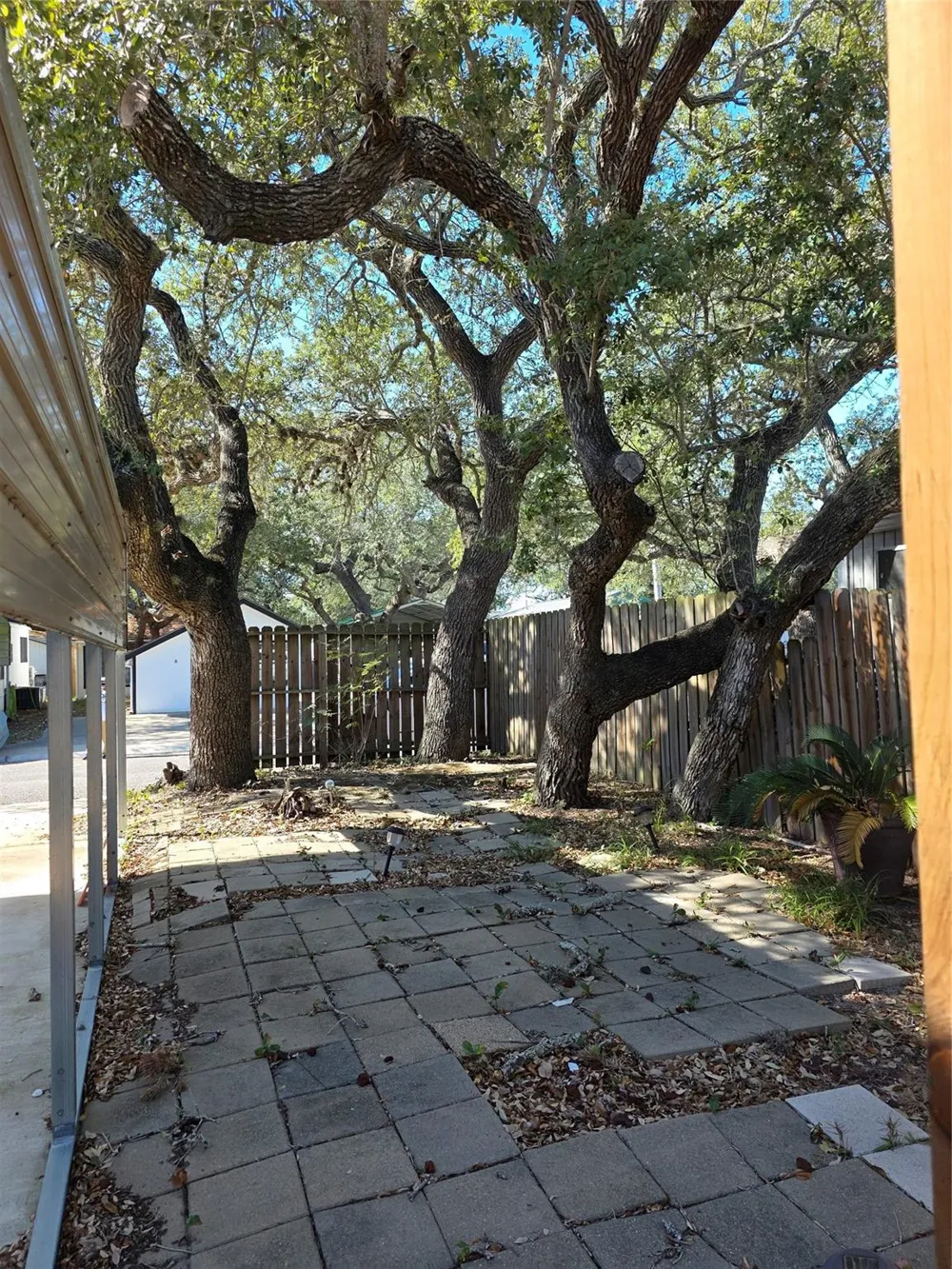 5 Saint Charles Bay Drive Rockport, TX 78382