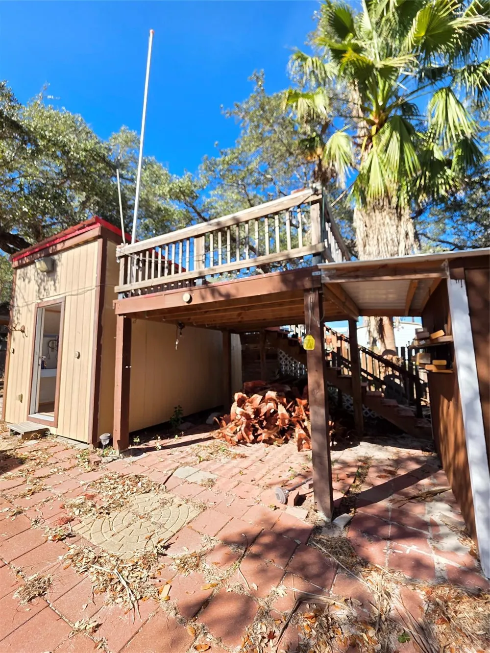 5 Saint Charles Bay Drive Rockport, TX 78382