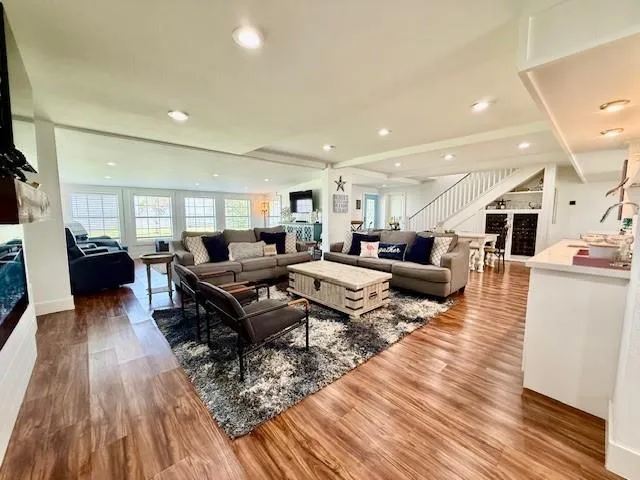 16 Trout Street Palacios, TX 77465