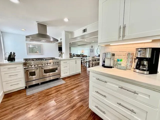 16 Trout Street Palacios, TX 77465