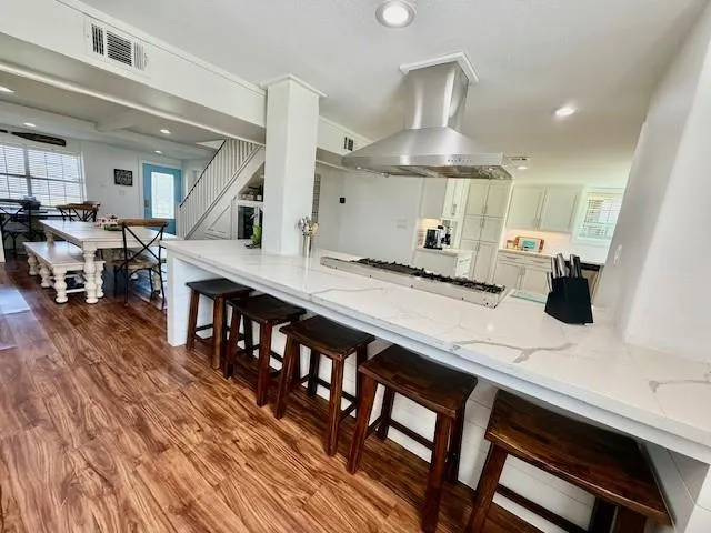 16 Trout Street Palacios, TX 77465