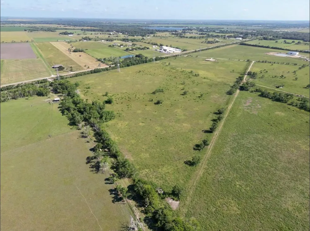 County Road 171 Danbury, TX 77534