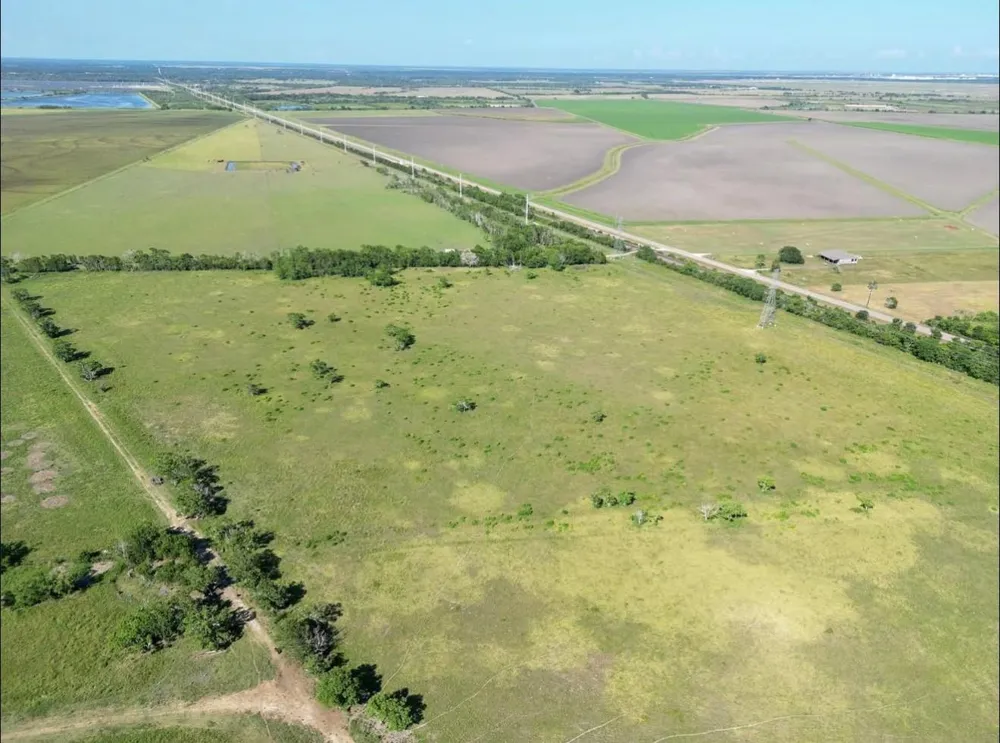 County Road 171 Danbury, TX 77534