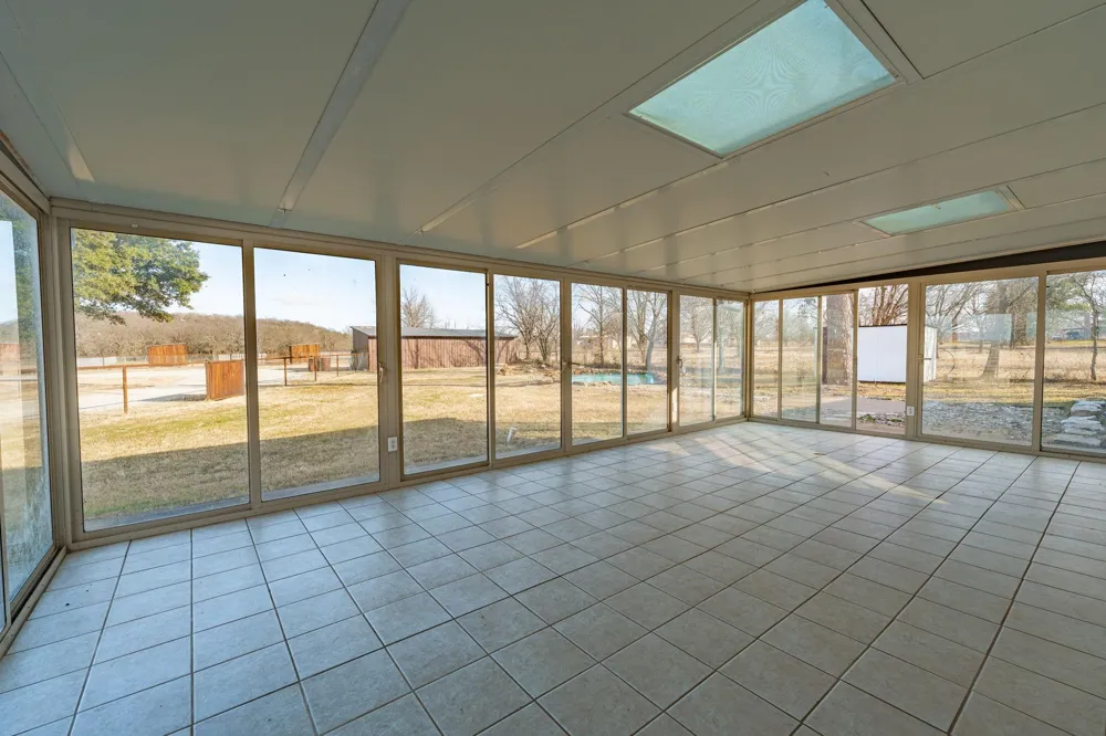 1193 Withers Road Mineral Wells, TX 76067