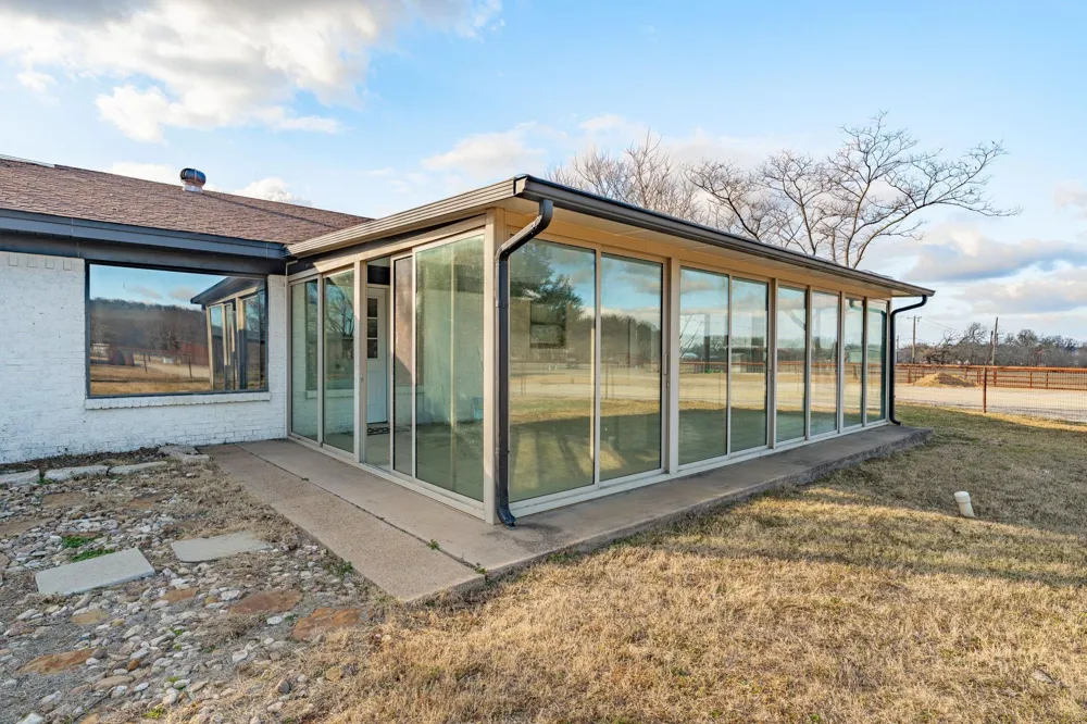 1193 Withers Road Mineral Wells, TX 76067