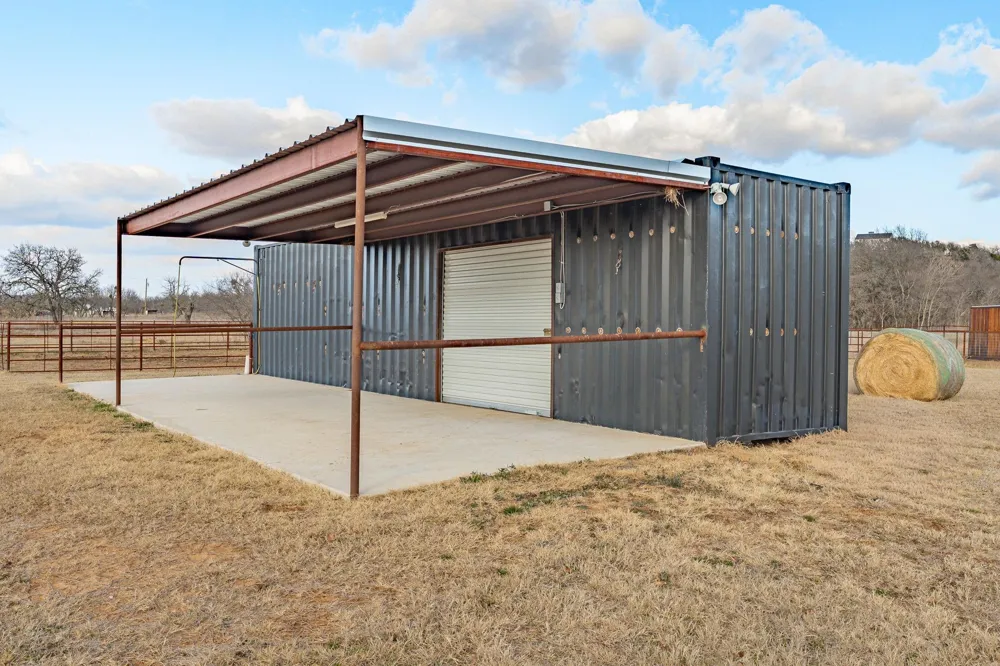 1193 Withers Road Mineral Wells, TX 76067