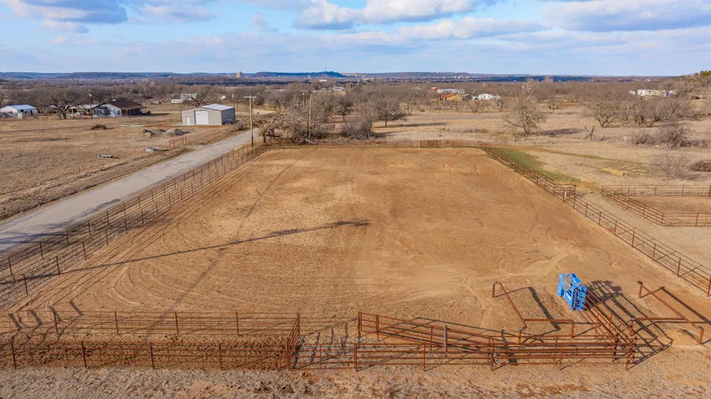 1193 Withers Road Mineral Wells, TX 76067