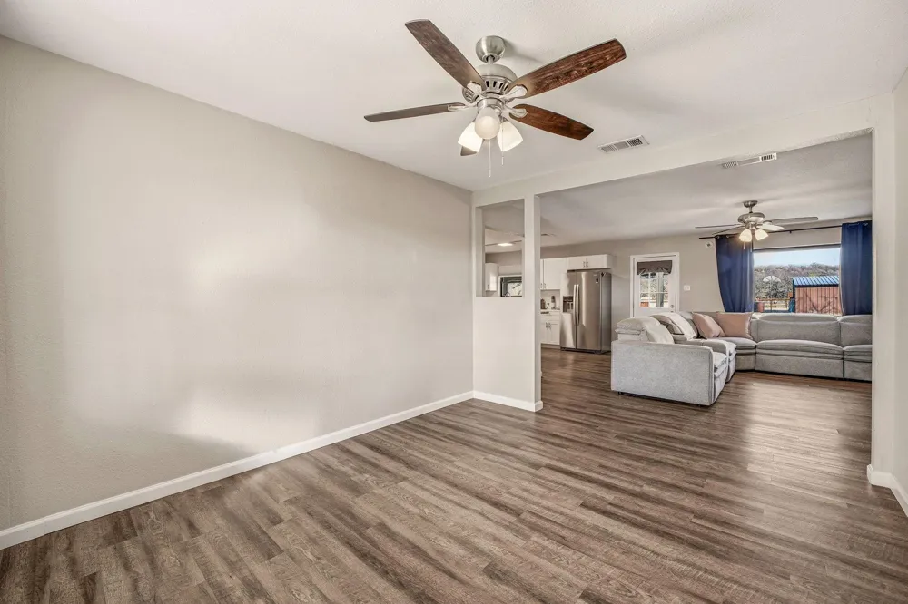 1193 Withers Road Mineral Wells, TX 76067
