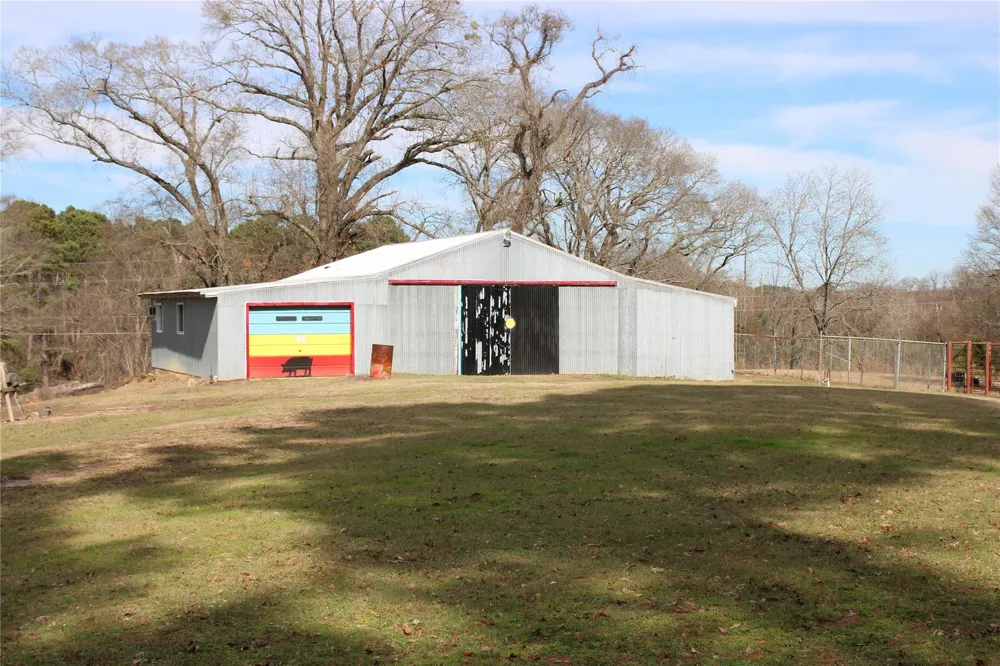 2801 State Highway 11 W Pittsburg, TX 75686