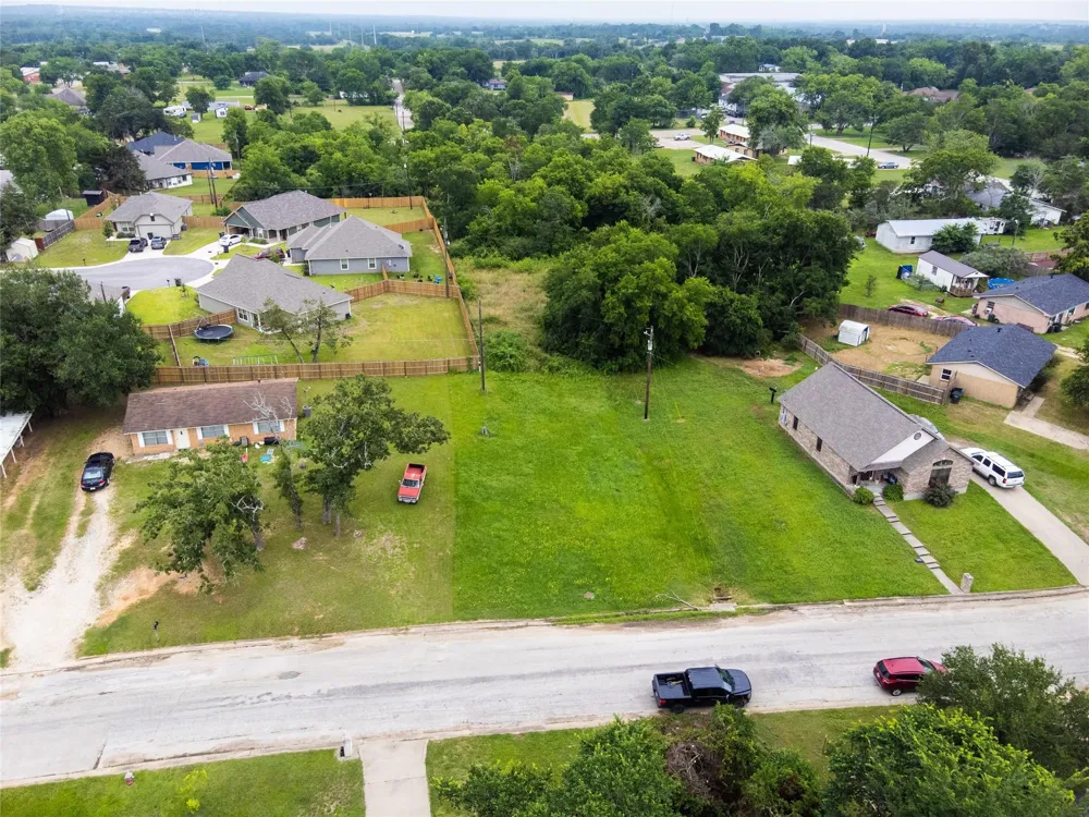 401 W Kleb Street Caldwell, TX 77836