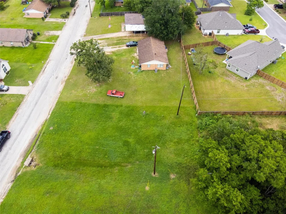 401 W Kleb Street Caldwell, TX 77836
