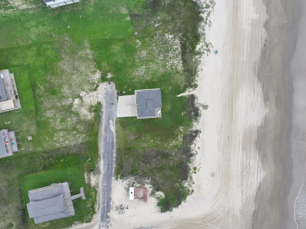 2496 Gilmore Crystal Beach, TX 77650