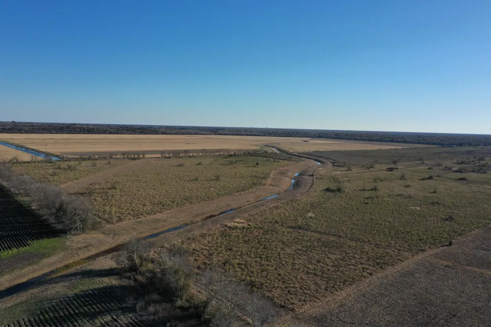 County Road 8 Guy, TX 77444