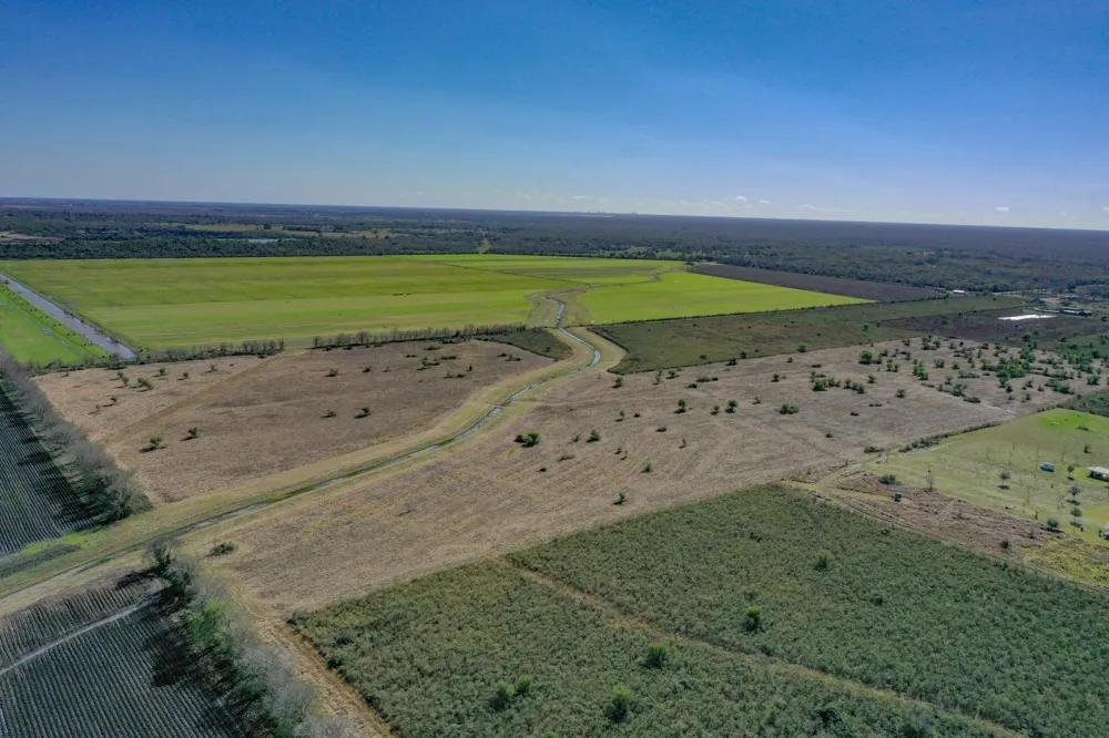 County Road 8 Guy, TX 77444