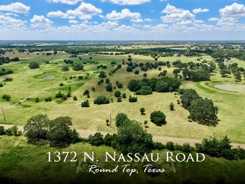 1372 Nassau Road