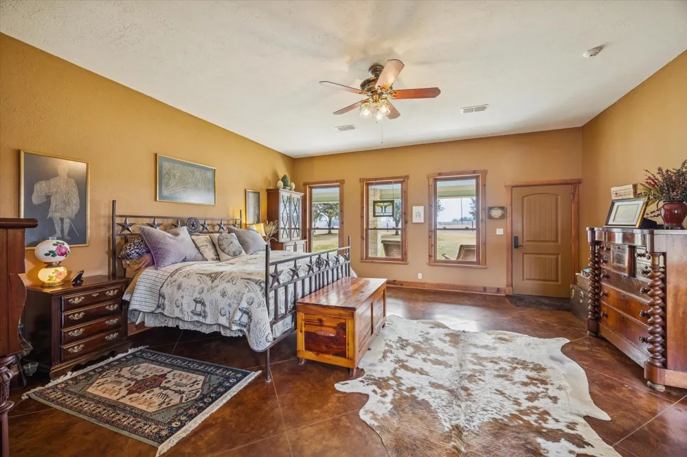 6602 Fm 390 West Burton, TX 77835