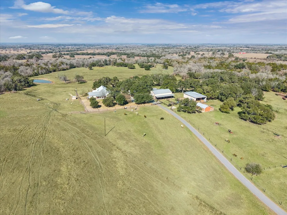 6602 Fm 390 West Burton, TX 77835