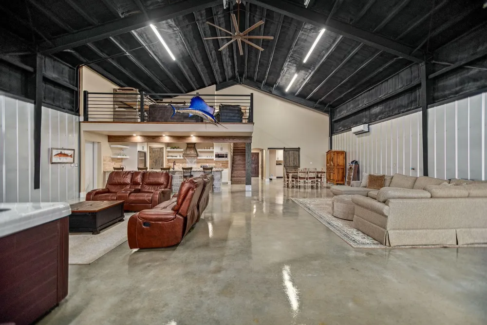 82 Circle Hook Port O Connor, TX 77982