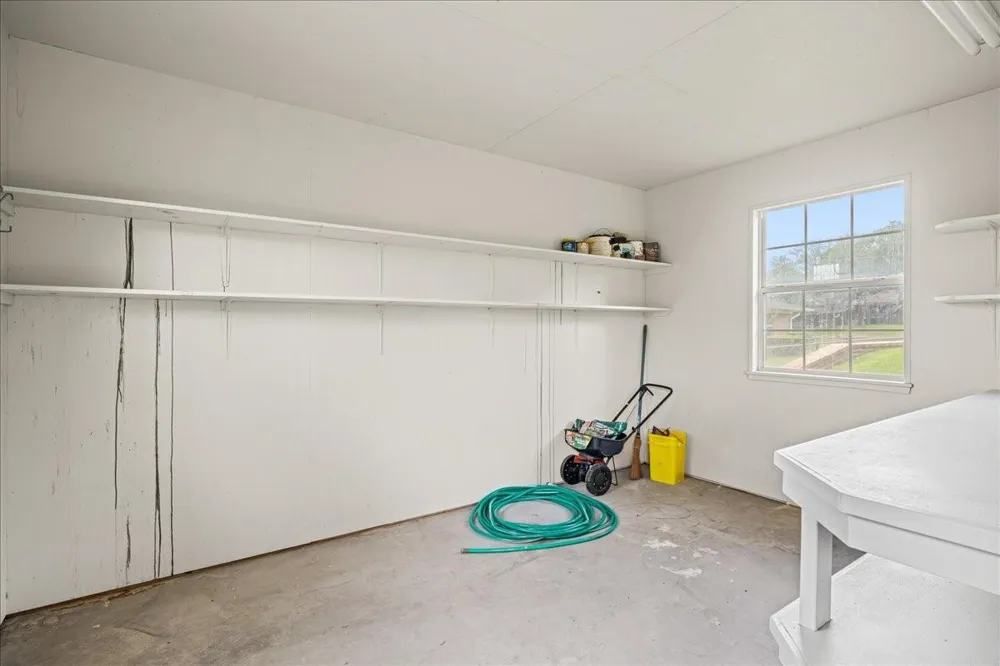 159 Charles Street La Grange, TX 78945