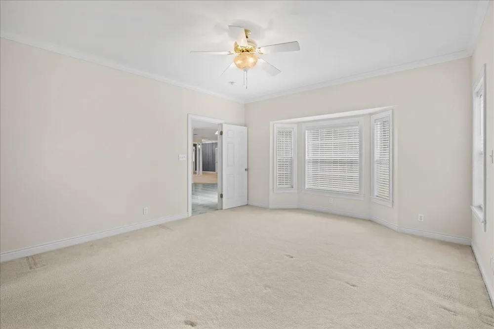 159 Charles Street La Grange, TX 78945