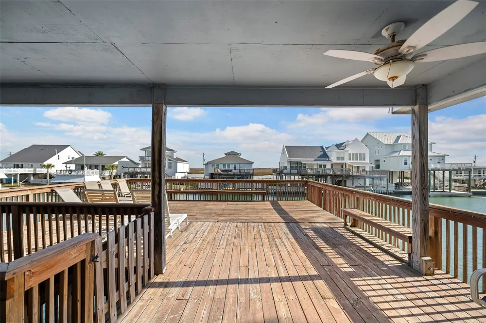 4610 Jamaica Cove Road Jamaica Beach, TX 77554
