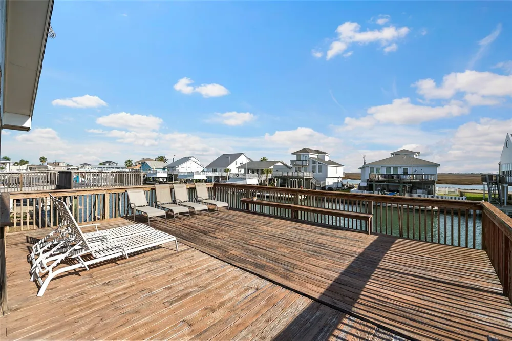 4610 Jamaica Cove Road Jamaica Beach, TX 77554