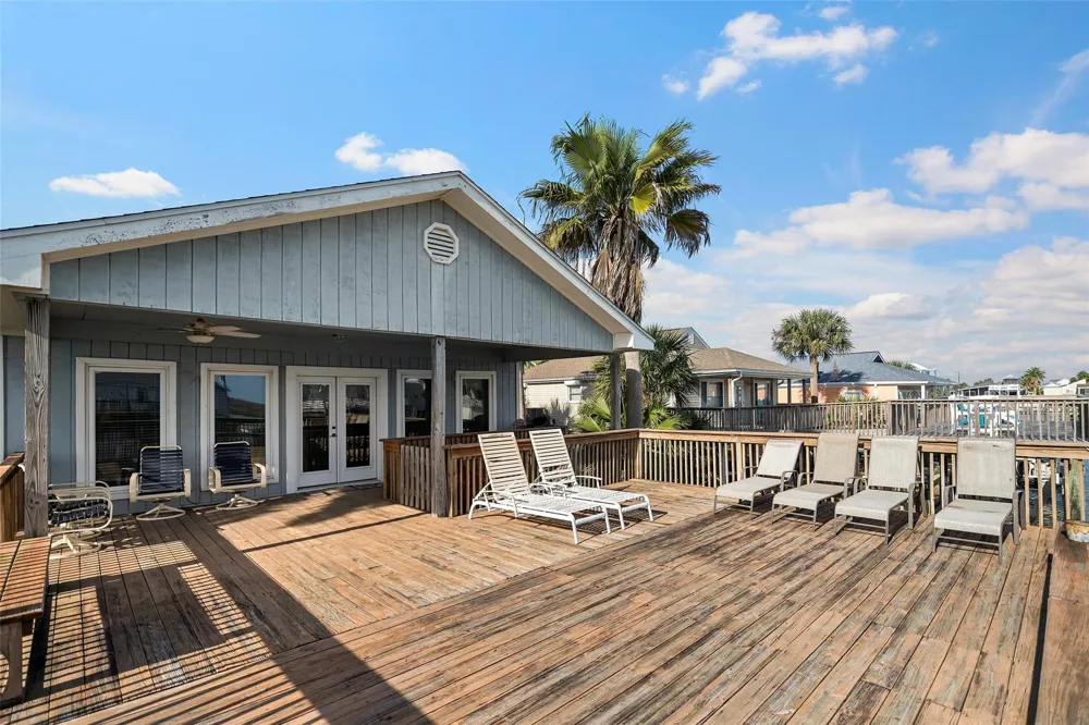 4610 Jamaica Cove Road Jamaica Beach, TX 77554