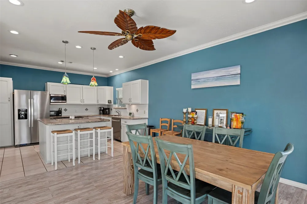4610 Jamaica Cove Road Jamaica Beach, TX 77554