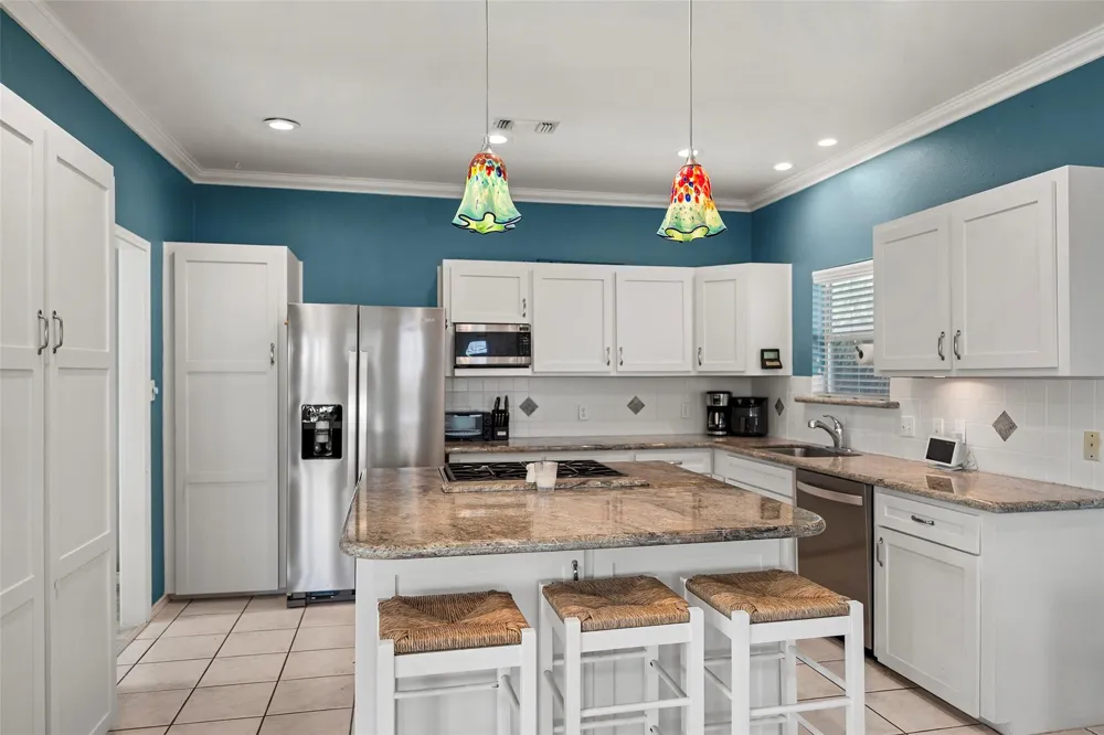 4610 Jamaica Cove Road Jamaica Beach, TX 77554