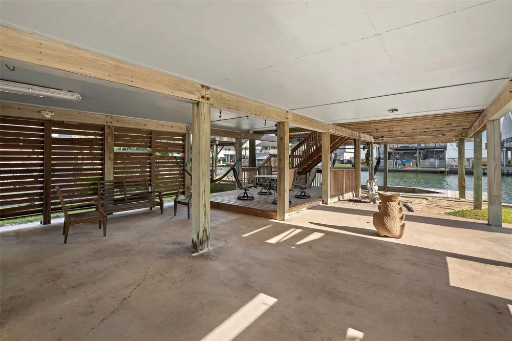 4610 Jamaica Cove Road Jamaica Beach, TX 77554