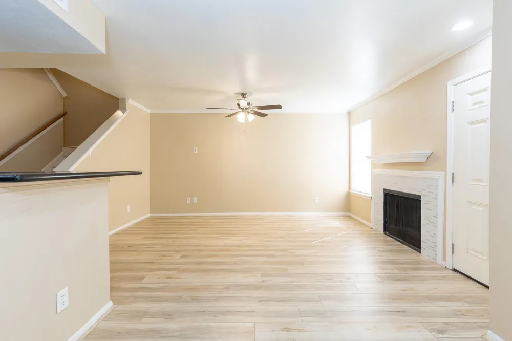14600 Fonmeadow #1106 Houston, TX 77035