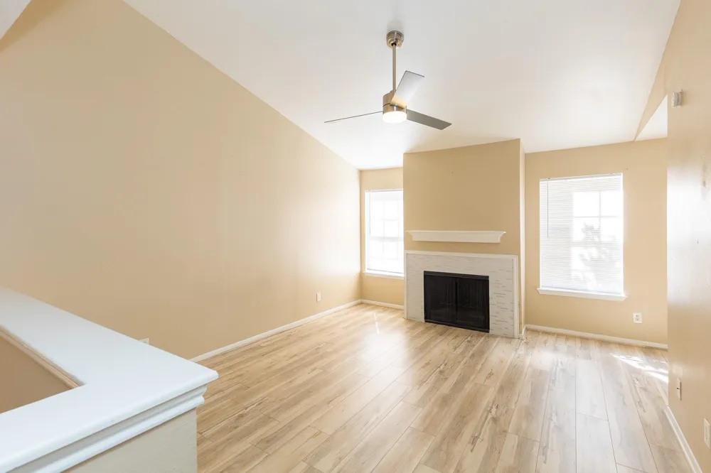 14600 Fonmeadow #1106 Houston, TX 77035