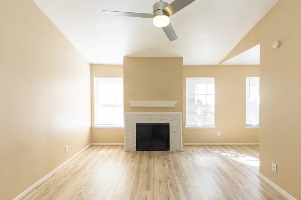 14600 Fonmeadow #1106 Houston, TX 77035