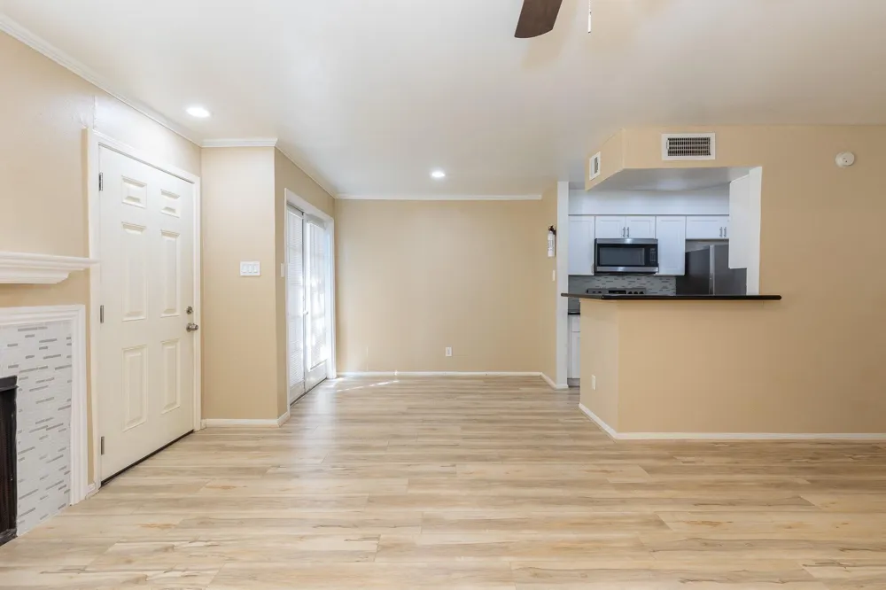 14600 Fonmeadow #1106 Houston, TX 77035