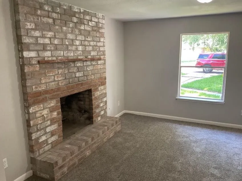 4922 Dollar Reef Drive Bacliff, TX 77518