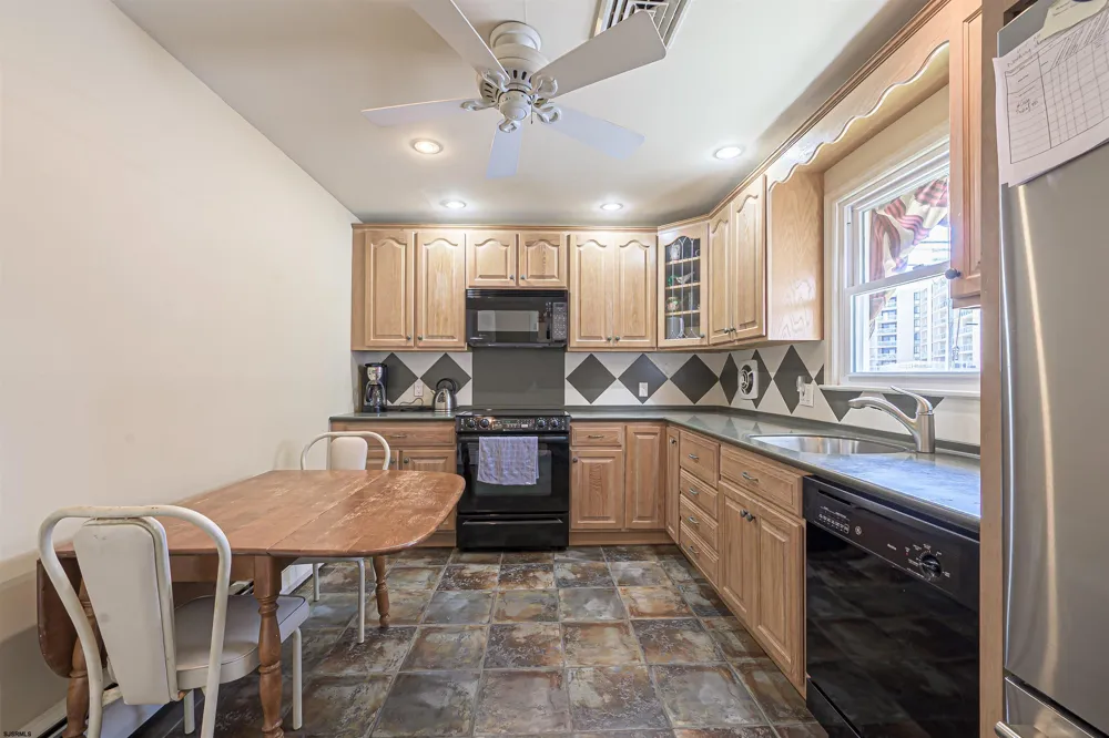 2805 Atlantic Ave Longport, NJ 08403